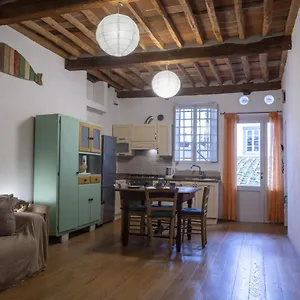 Degli Asili - Affitti Brevi Italia , Lucca Italy