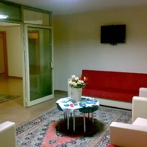 oteli̇ zi̇yaret edi̇n